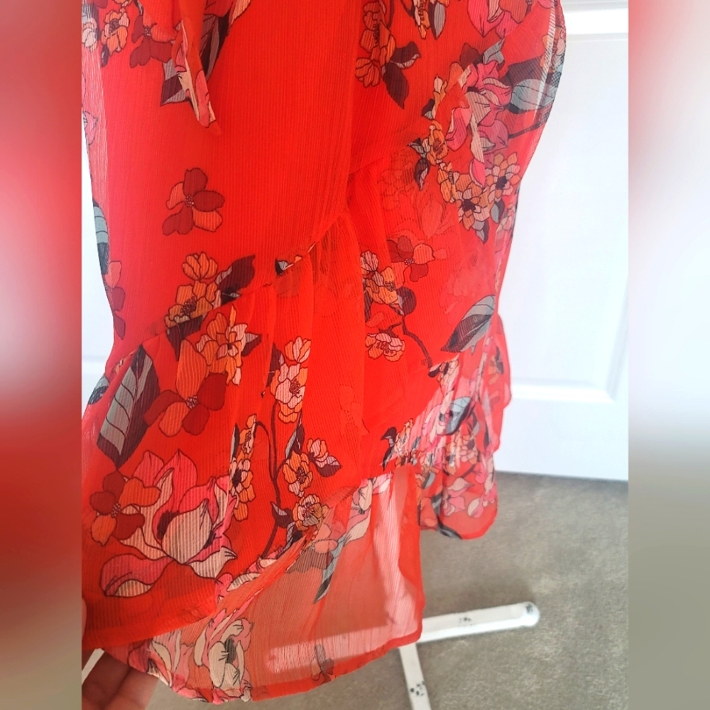 Dress - Picture 2 of 8